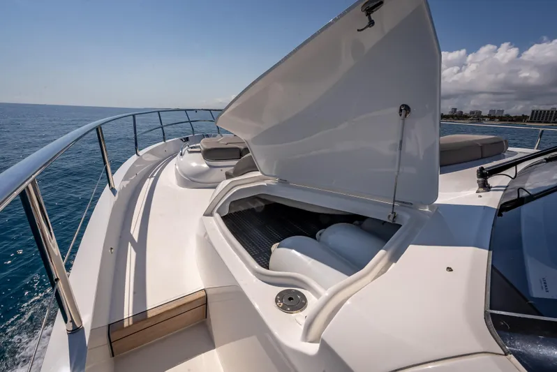 Iseablu Yacht Photos Pics 