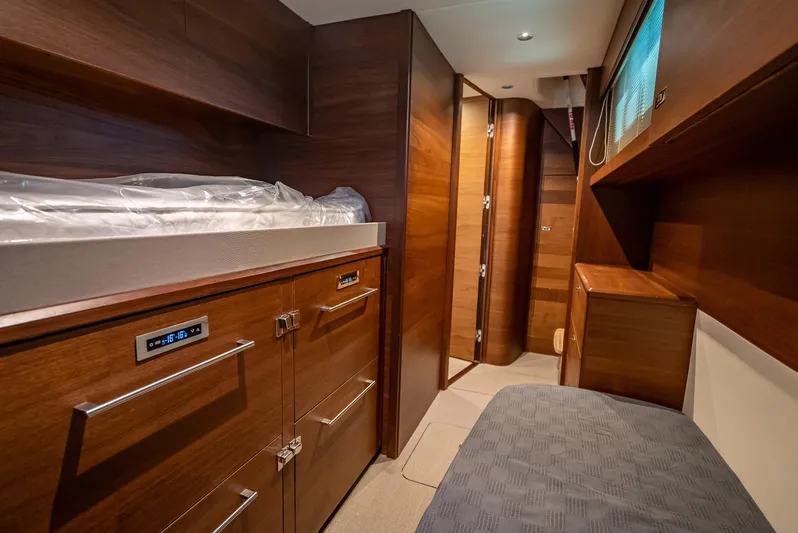 Iseablu Yacht Photos Pics 