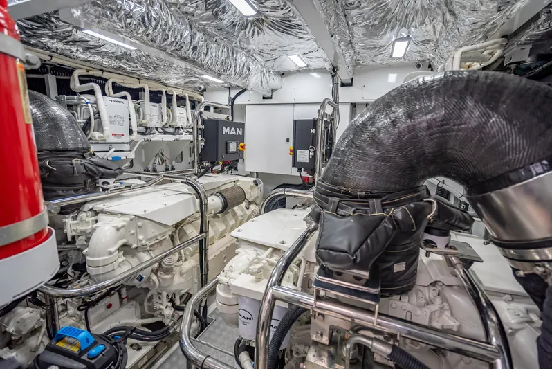 Iseablu Yacht Photos Pics 