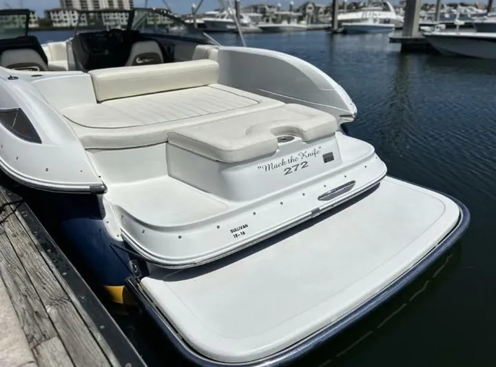  Yacht Photos Pics 2007 Cobalt 272 - Image 9