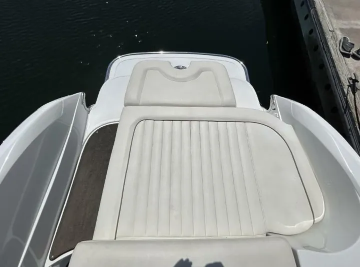  Yacht Photos Pics 2007 Cobalt 272 - Image 10