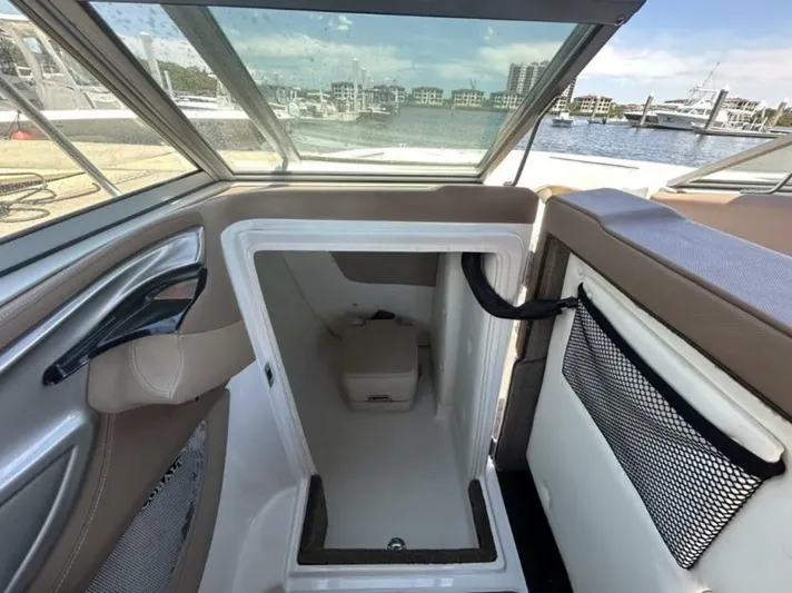  Yacht Photos Pics 2007 Cobalt 272 - Image 23