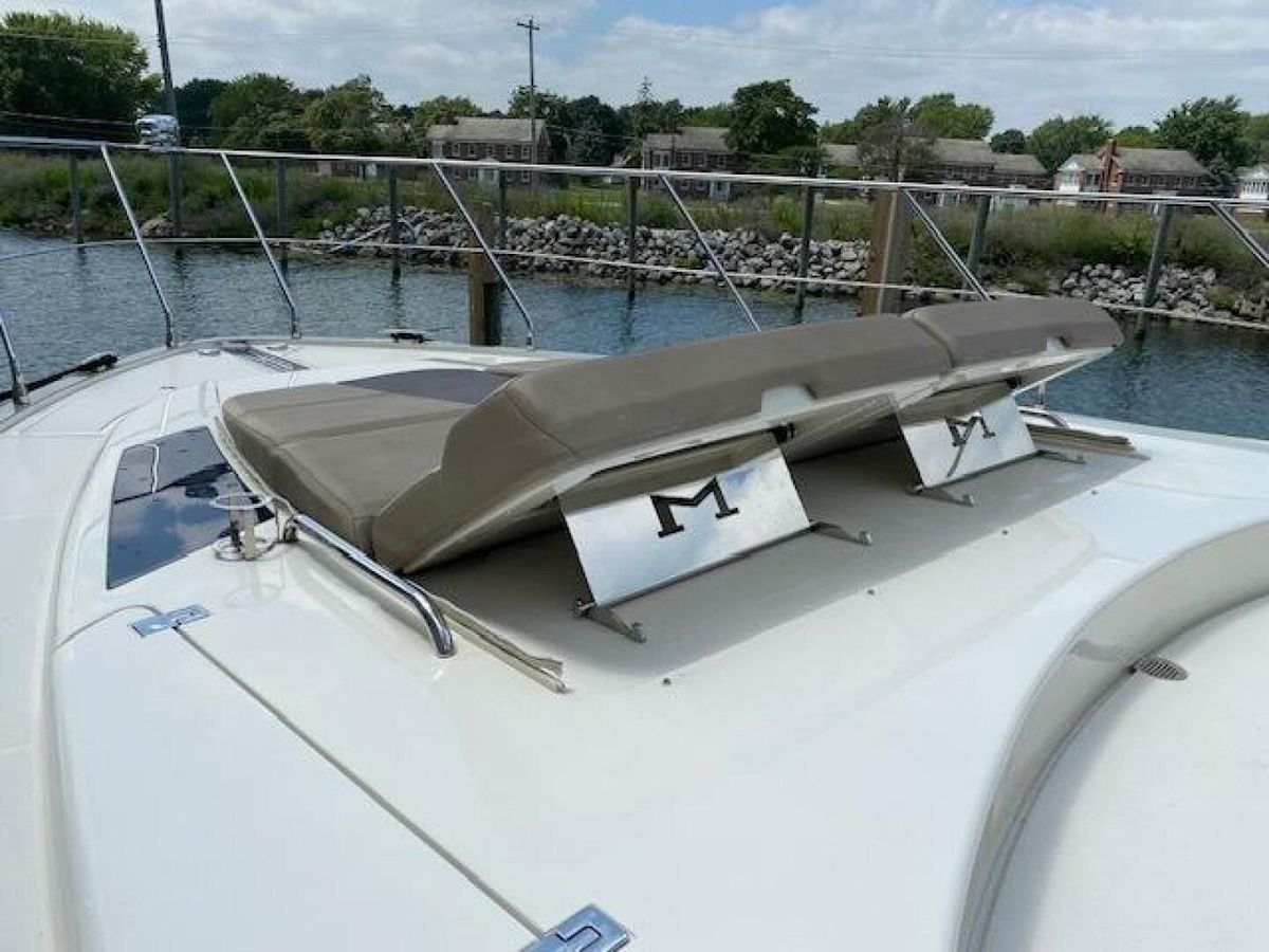 2014 Marquis 63 