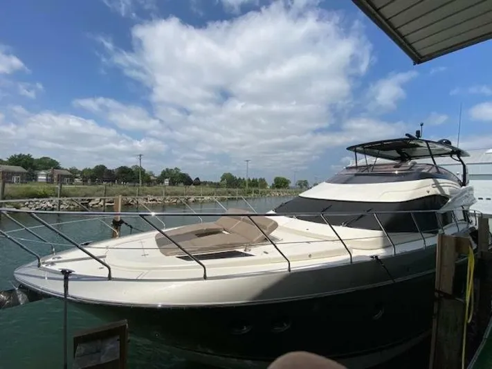 7th Heaven Yacht Photos Pics 2014 Marquis 63 Sport Yacht - Image 14