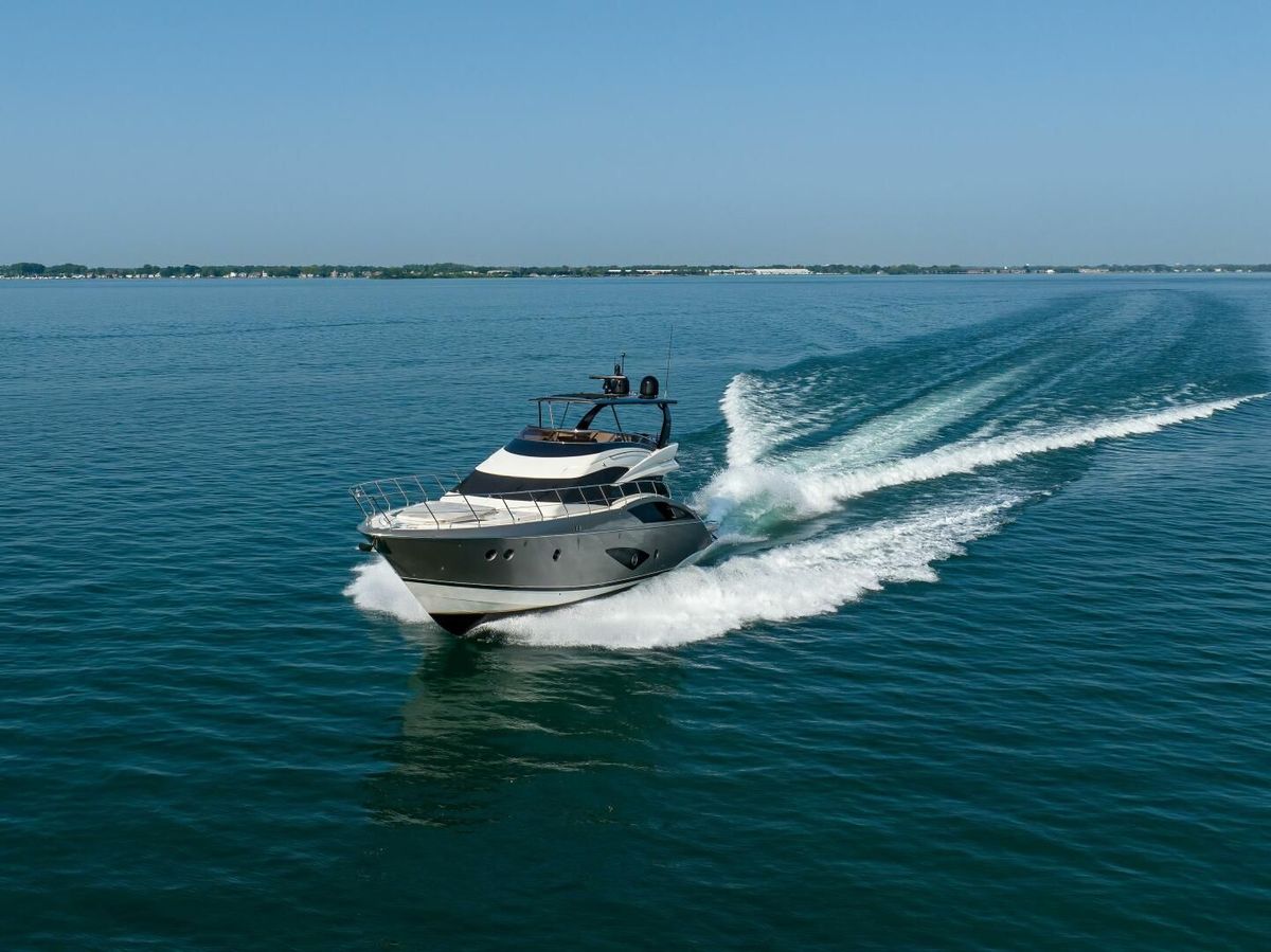 2014 Marquis 63 