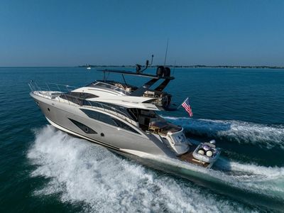 Yacht
