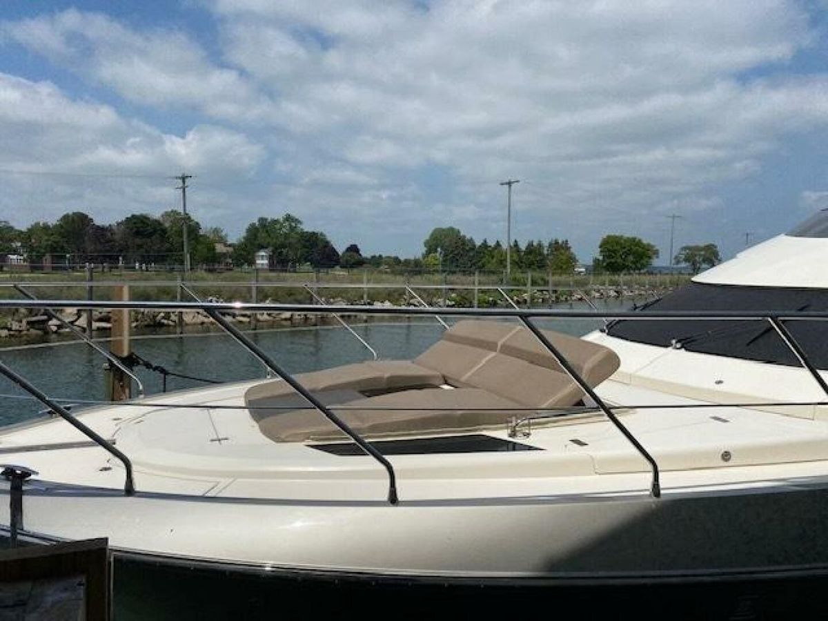 2014 Marquis 63 