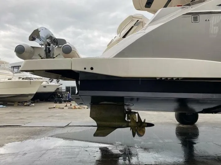 7th Heaven Yacht Photos Pics 2014 Marquis 63 Sport Yacht - Image 6