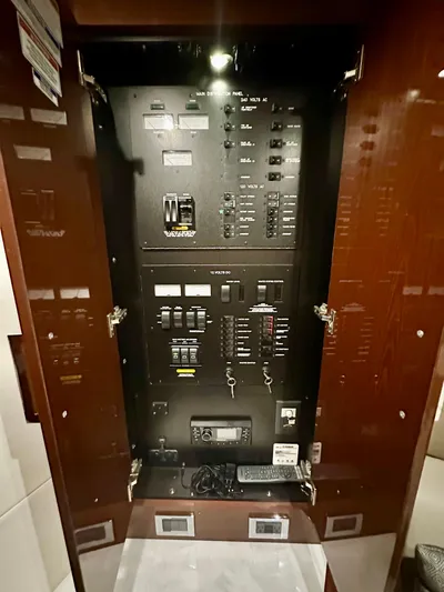 Perridice Yacht Photos Pics Electrical control panel inside a 2017 Sea Ray Sundancer 510 yacht.
