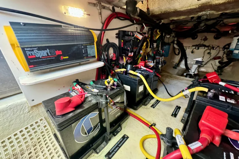  Yacht Photos Pics Electrical system of 2019 Robalo R317 Dual Console with batteries and ProSport charger.