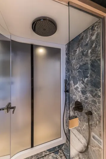 Vanguard Yacht Photos Pics 