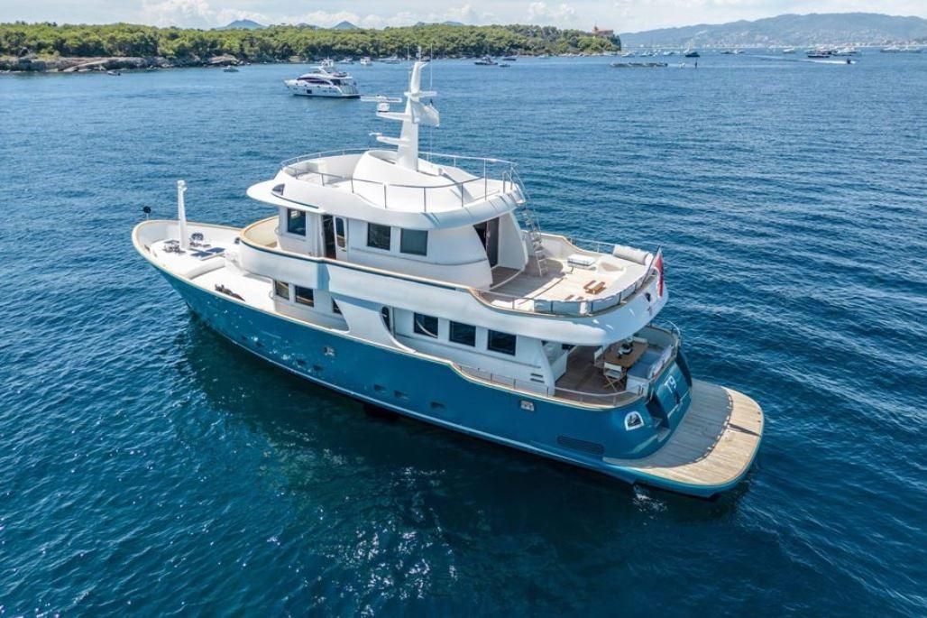 2021 Terranova Yachts 85 