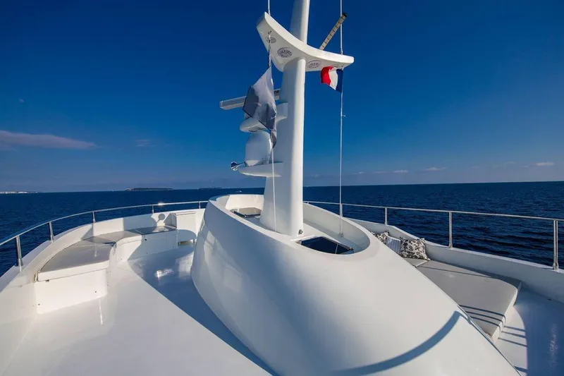  Yacht Photos Pics Luxurious 2021 Terranova Yachts T85 deck with ocean view and clear blue sky.