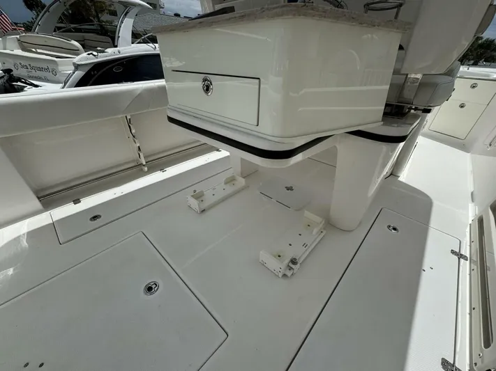 Last Cast Yacht Photos Pics 2017 Edgewater 262cc - Image 41