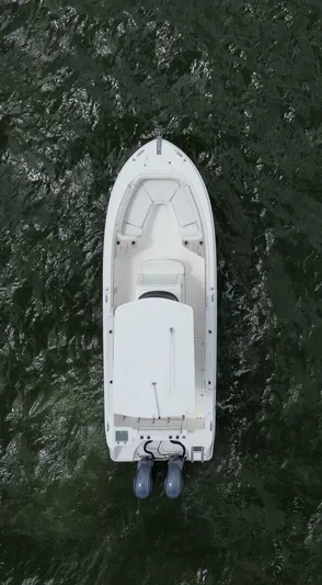 Last Cast Yacht Photos Pics 2017 Edgewater 262cc - Image 3