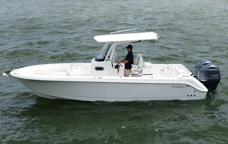 Last Cast Yacht Photos Pics 2017 Edgewater 262cc - Image 1