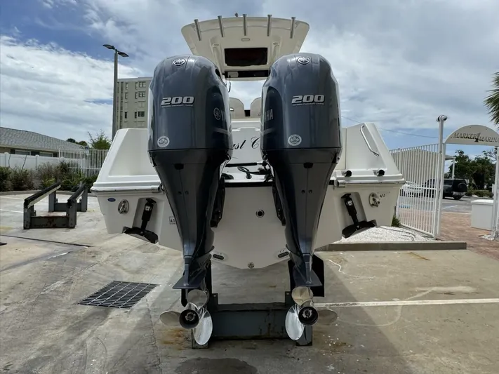 Last Cast Yacht Photos Pics 2017 Edgewater 262cc - Image 8