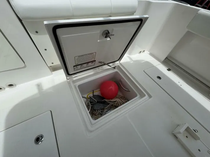 Last Cast Yacht Photos Pics 2017 Edgewater 262cc - Image 34