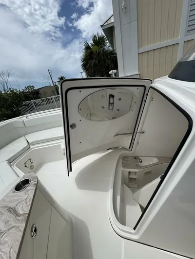 Last Cast Yacht Photos Pics 2017 Edgewater 262cc - Image 24