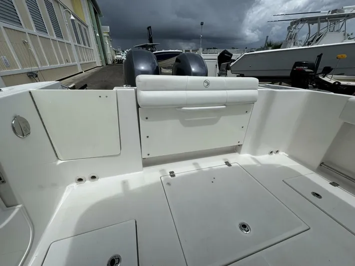 Last Cast Yacht Photos Pics 2017 Edgewater 262cc - Image 35