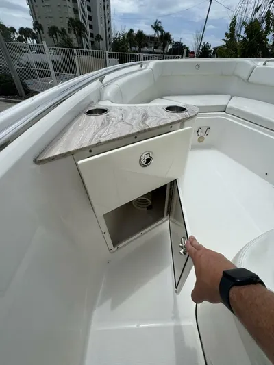 Last Cast Yacht Photos Pics 2017 Edgewater 262cc - Image 20