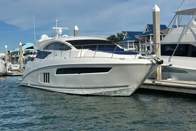Sea Ray L 590