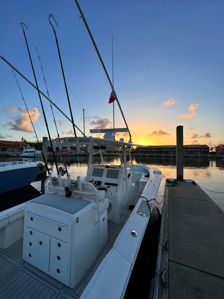 2019 Regulator 34
