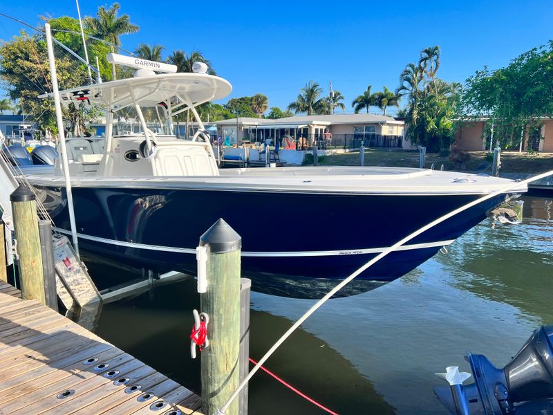 2019 Regulator 34