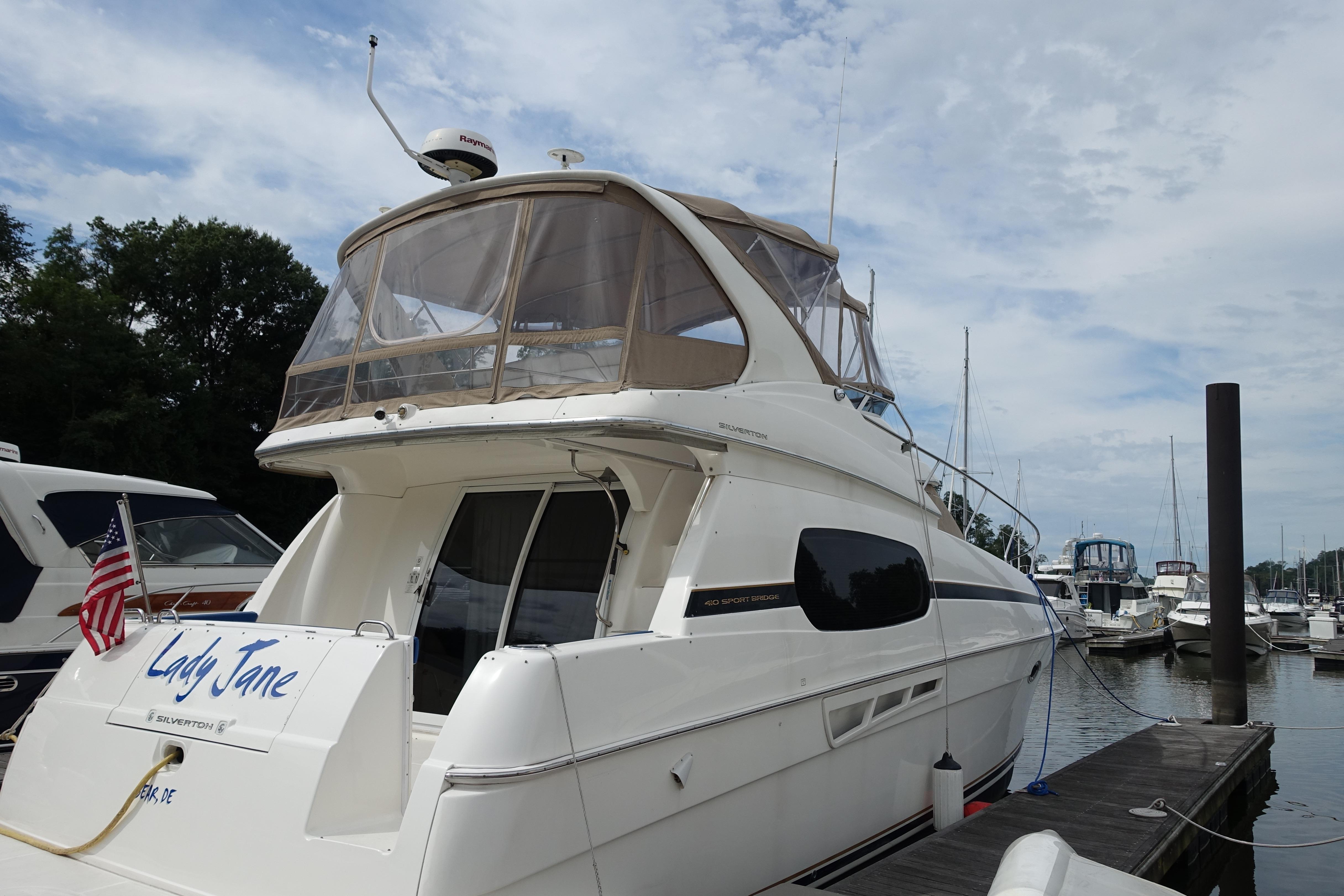 Silverton 410 Sport Bridge