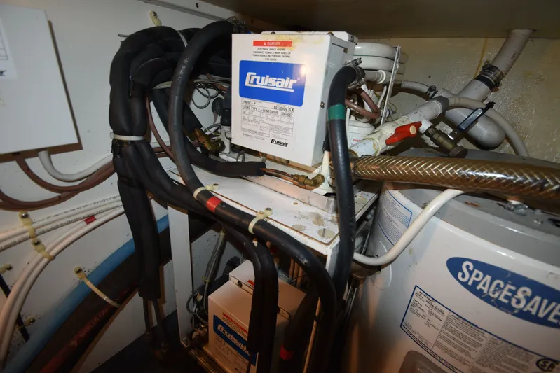 Series 60 Engines Yacht Photos Pics 