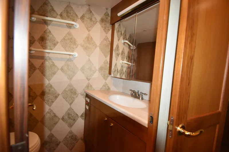 Series 60 Engines Yacht Photos Pics 