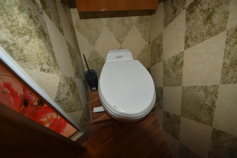 Series 60 Engines Yacht Photos Pics 