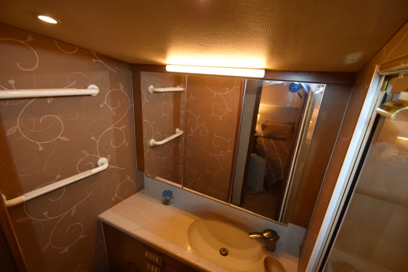 Series 60 Engines Yacht Photos Pics 