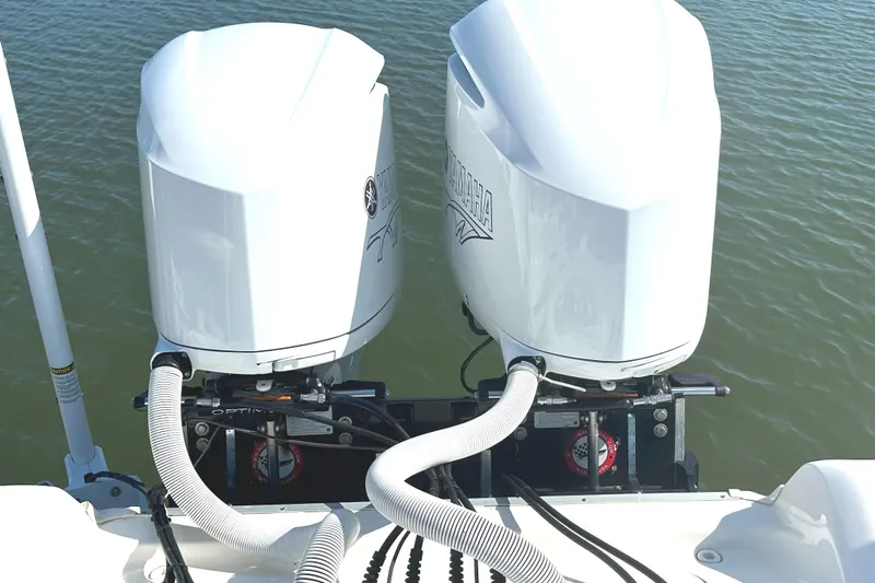  Yacht Photos Pics Twin Yamaha outboard engines on a 2021 Tidewater 2700 Carolina Bay boat.