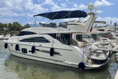 Fairline Squadron 55
