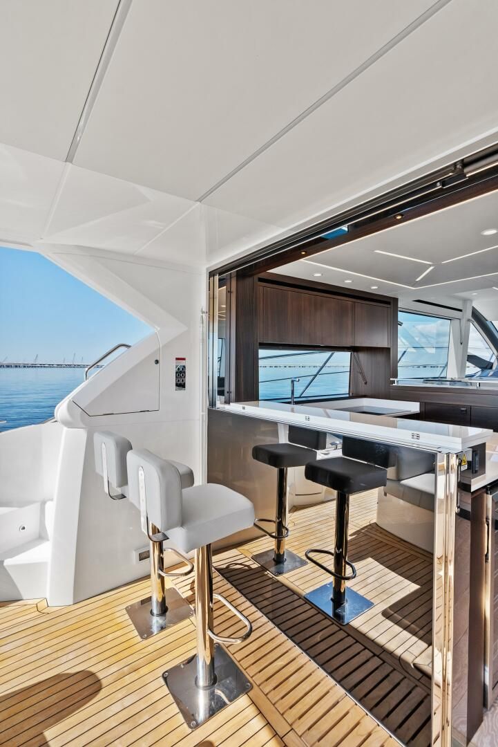 2024 Sunseeker 55 