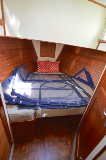 Passageway Yacht Photos Pics 