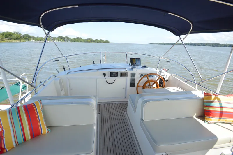 Passageway Yacht Photos Pics 