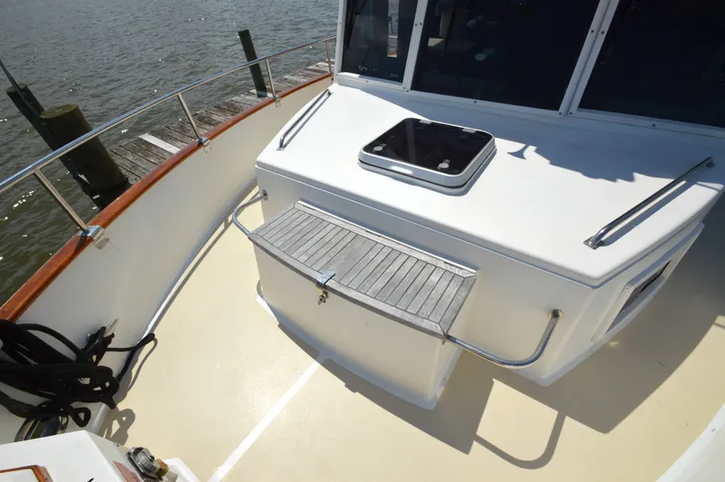 Passageway Yacht Photos Pics 