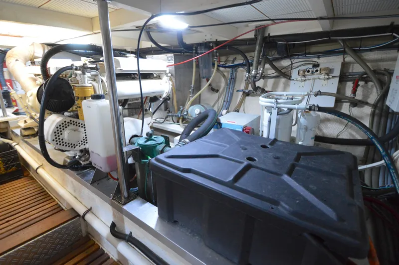 Passageway Yacht Photos Pics 