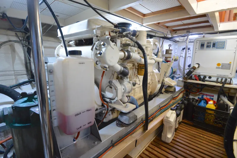 Passageway Yacht Photos Pics 