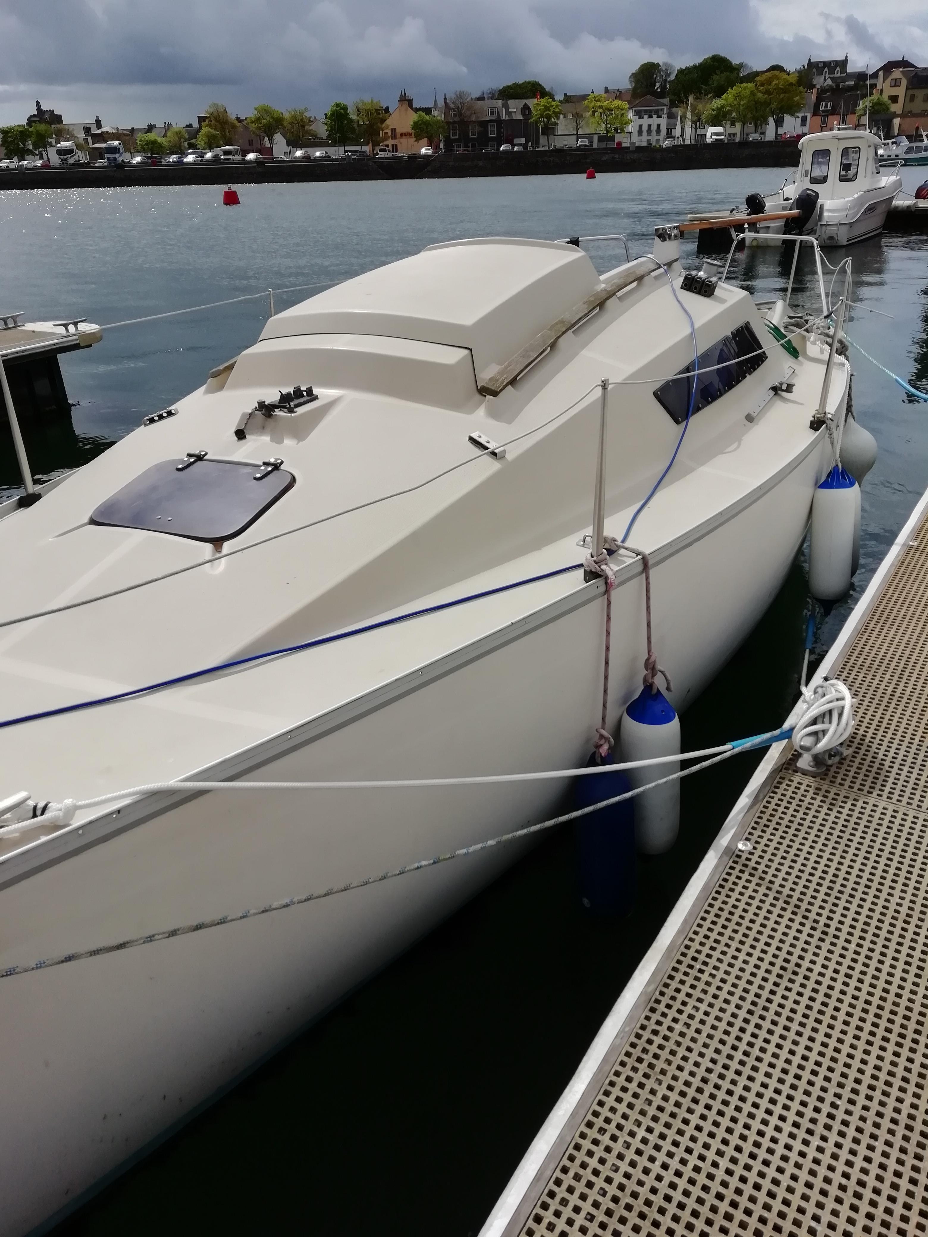 Custom beneteau First 24 image