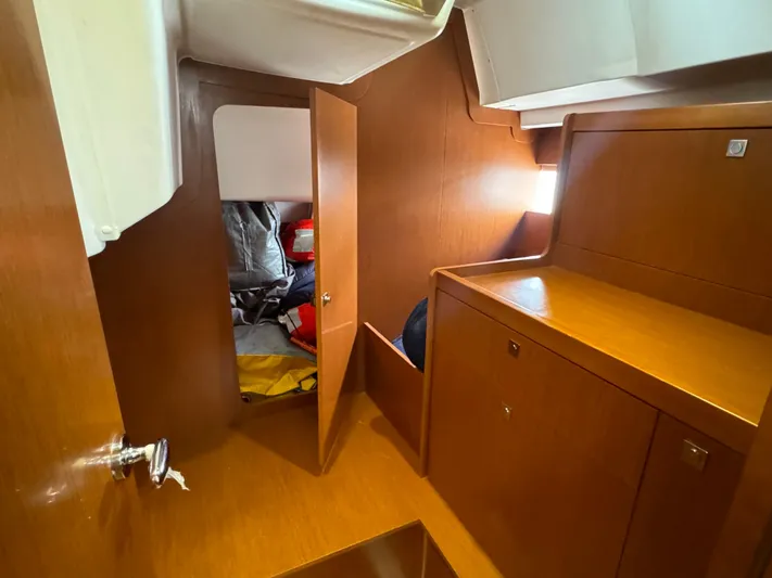 Sweet Denyse Yacht Photos Pics 