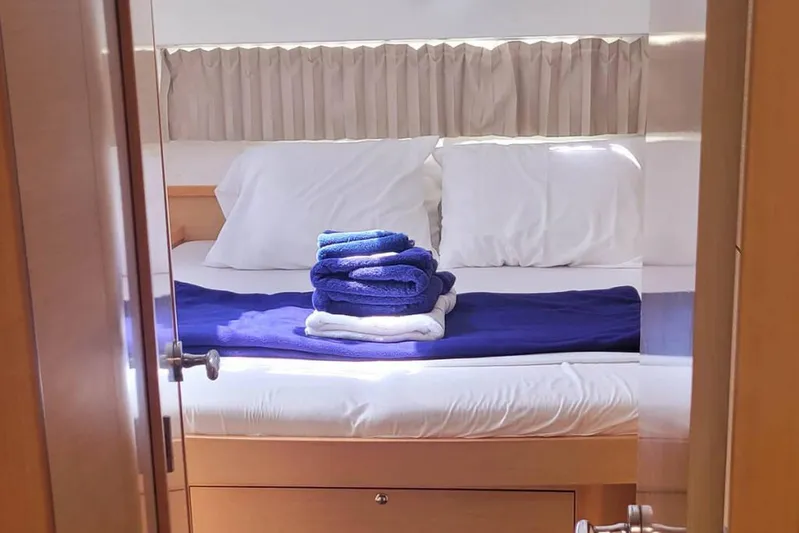 Binelle Yacht Photos Pics 