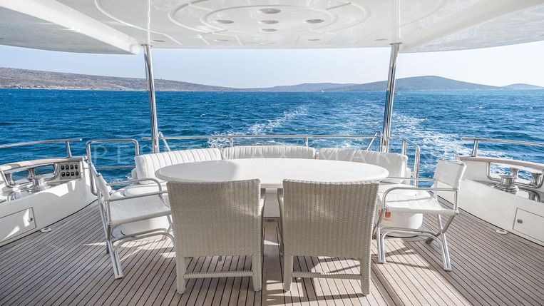 2005-86-azimut-85