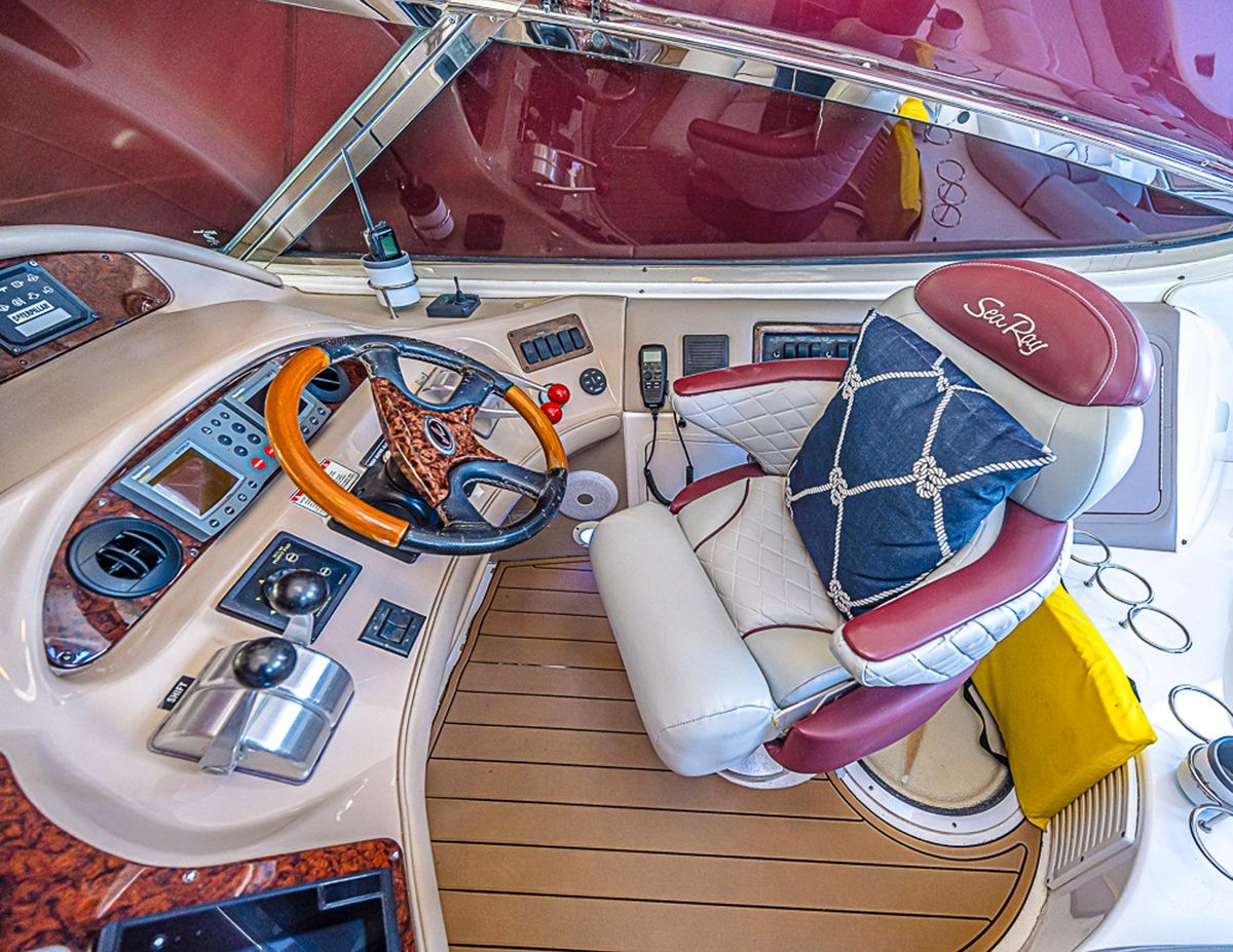 2002 Sea Ray 55 