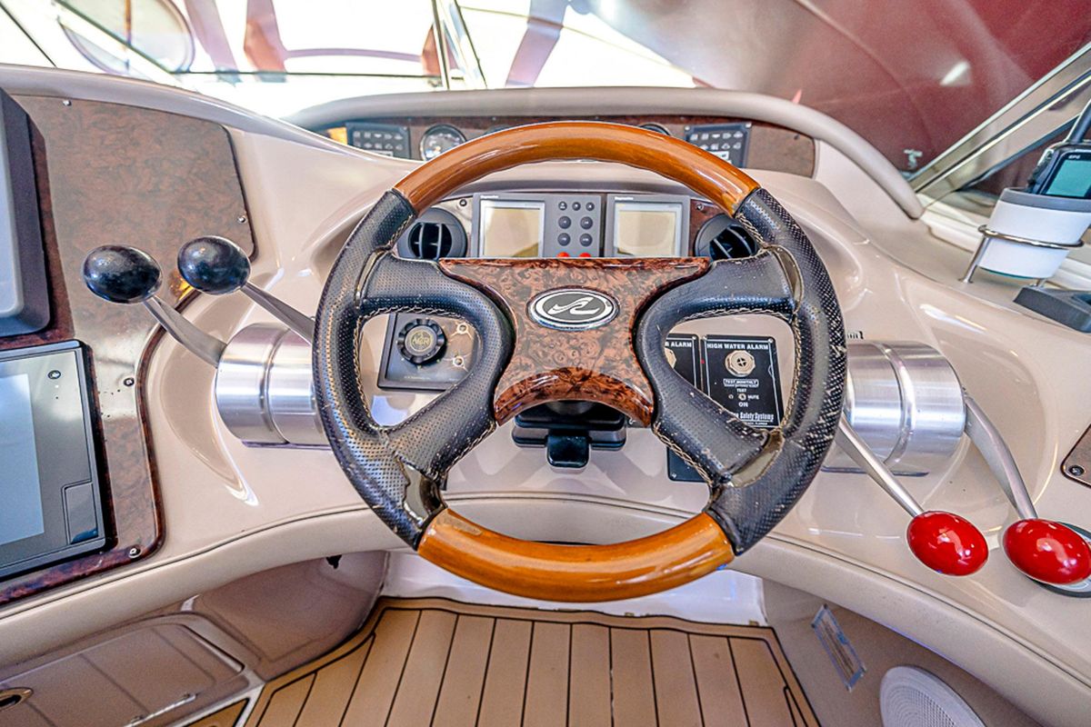 2002 Sea Ray 55 