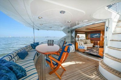 Yacht
