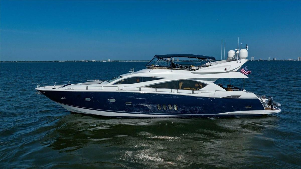 2005 Sunseeker 82 