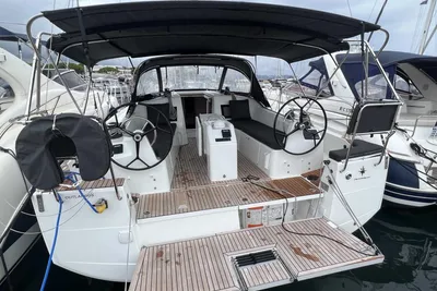 2021 Jeanneau Sun Odyssey 410